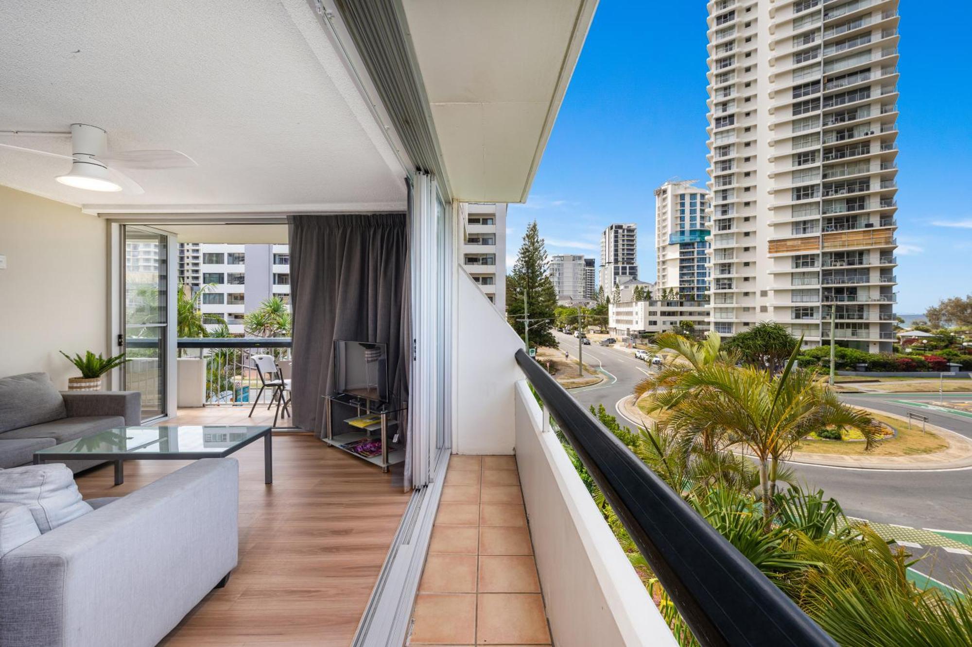Hi Ho Beach Apartments On Broadbeach Голд-Кост Экстерьер фото