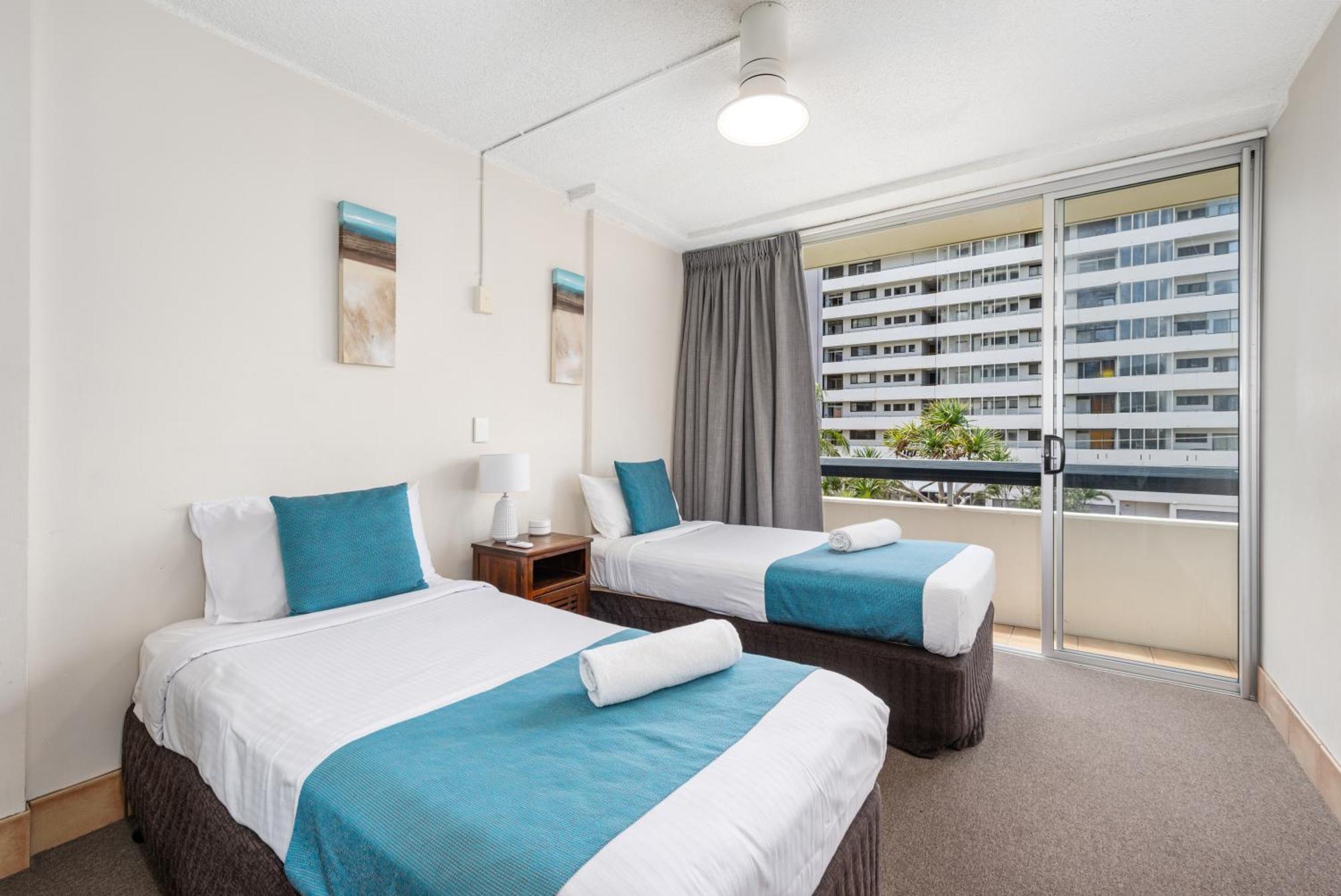 Hi Ho Beach Apartments On Broadbeach Голд-Кост Экстерьер фото
