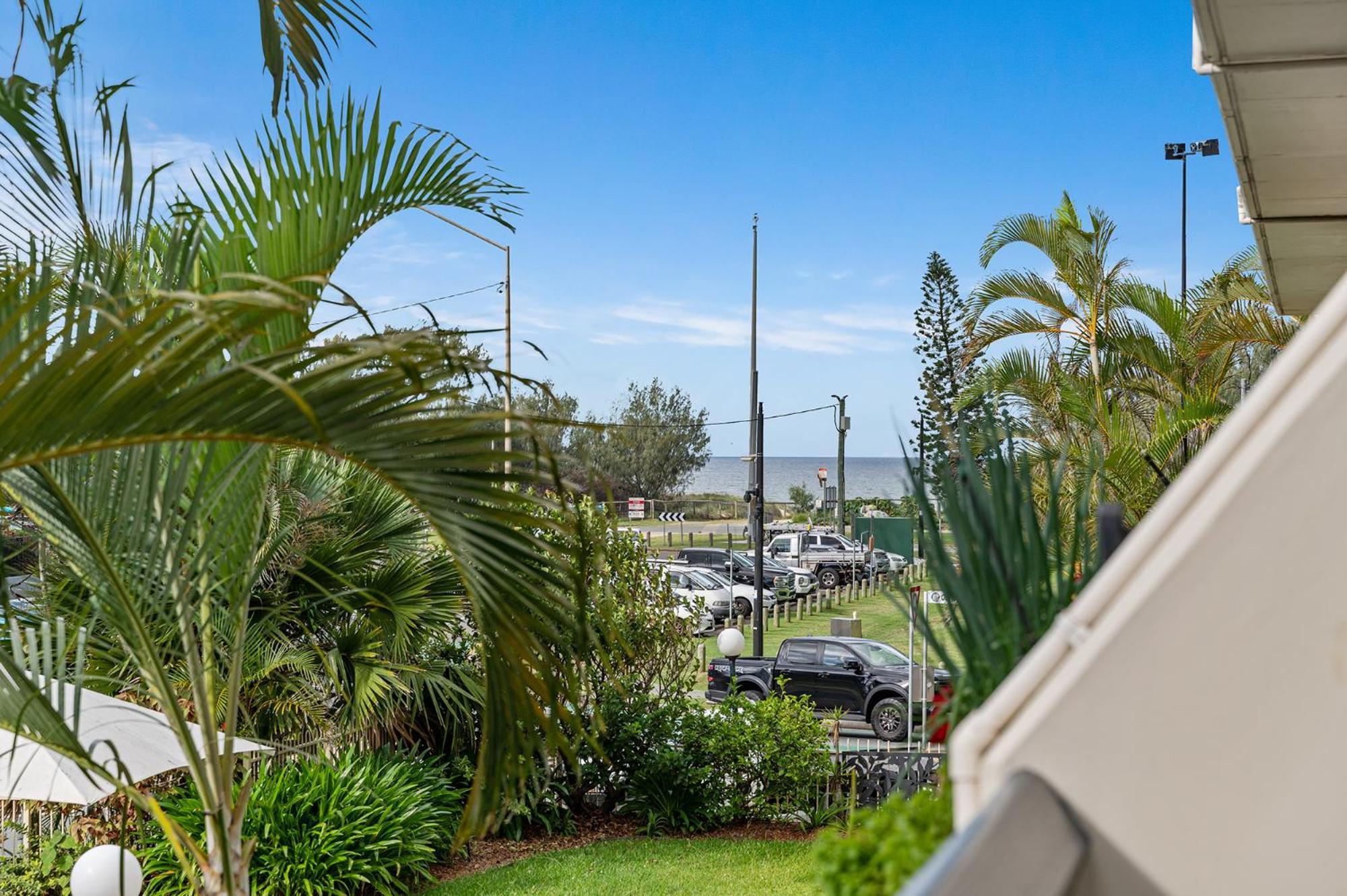 Hi Ho Beach Apartments On Broadbeach Голд-Кост Экстерьер фото