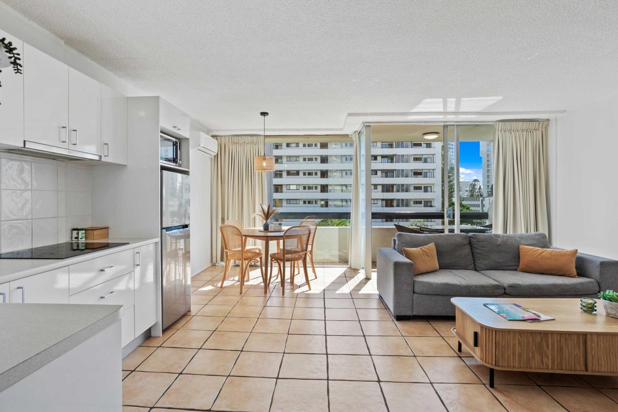 Hi Ho Beach Apartments On Broadbeach Голд-Кост Экстерьер фото